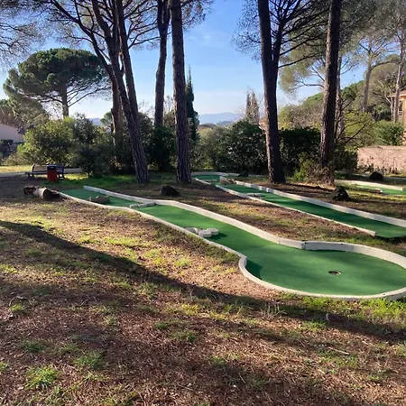 2 Pieces Au Coeur Des Golfs De Raphael Apartament *